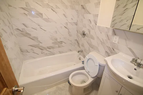 Rented by Guidance Realty Corp. | media 10