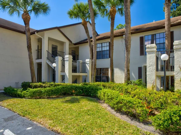 3237 Perimeter Drive #2512, Greenacres, FL 33467