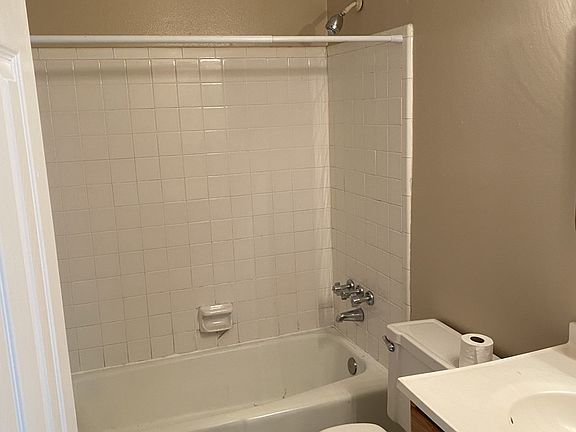 4th image of 8830 Dinkins St #8830
