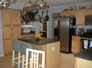 205 Trafalgar Ln, Cary, NC 27513