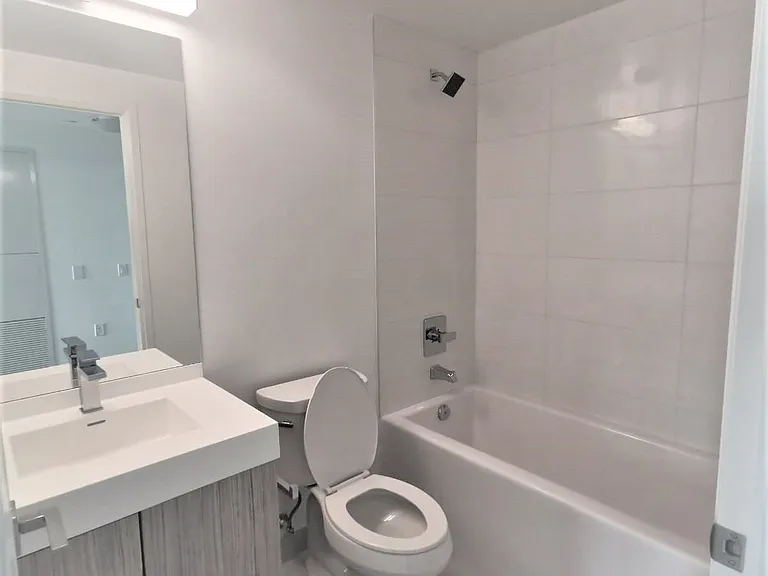 251 Jarvis St #4015 — Photo 12