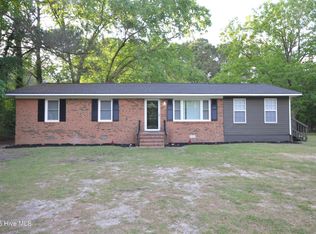 508 Kelly Springs Rd, Mount Olive, NC 28365