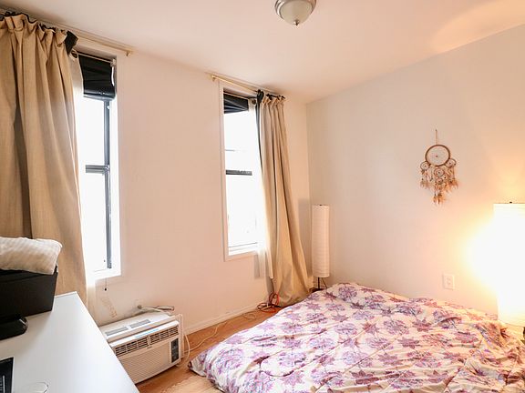 3rd image of 803 Hart St APT 5