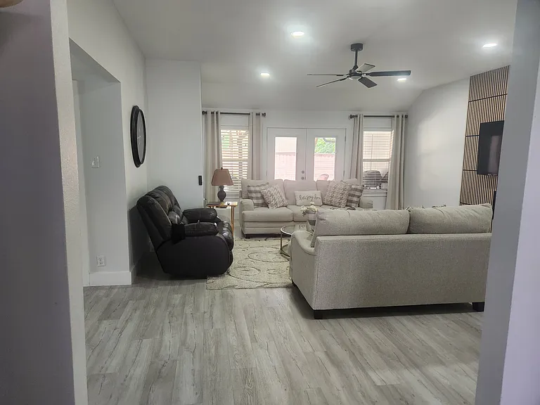 6413 Stilwell Rd — Photo 18