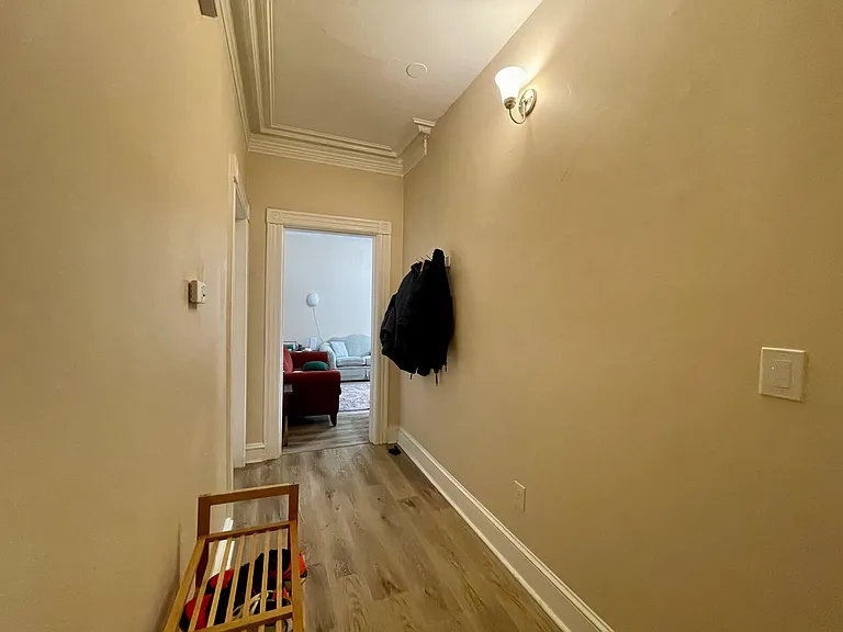 68 John St #1A — Photo 9