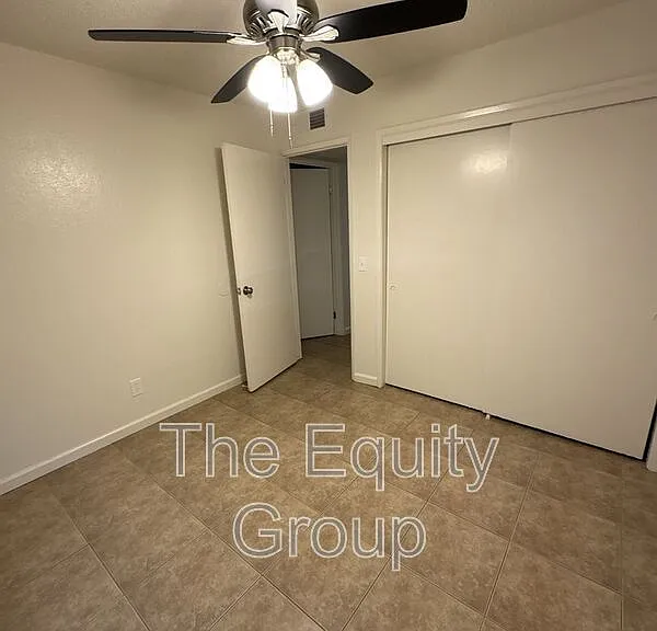 809 Monarch Cir #2 — Photo 15