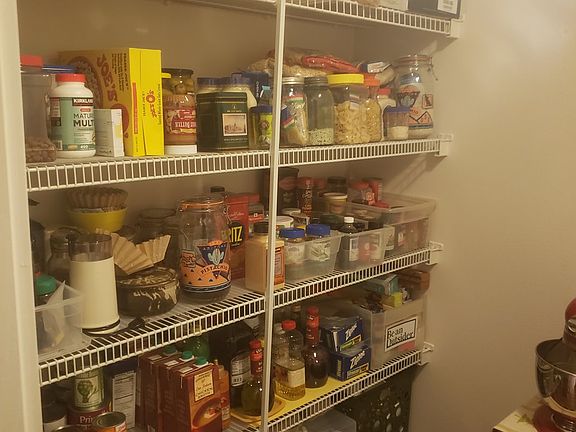 5th image of 14019 NE 20th Ave APT 22