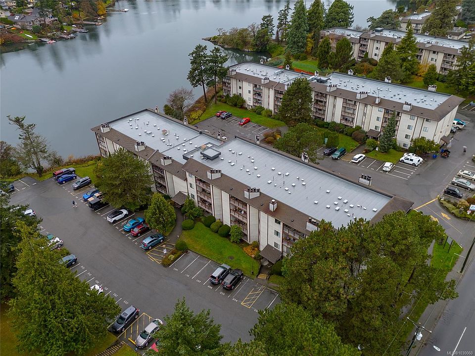 1st image of 69 Gorge Rd W #203