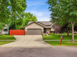 3608 20th St S, Fargo, ND 58104