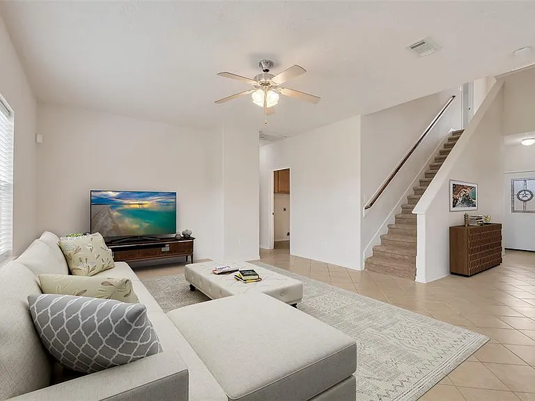 146 Horn Ct — Photo 12
