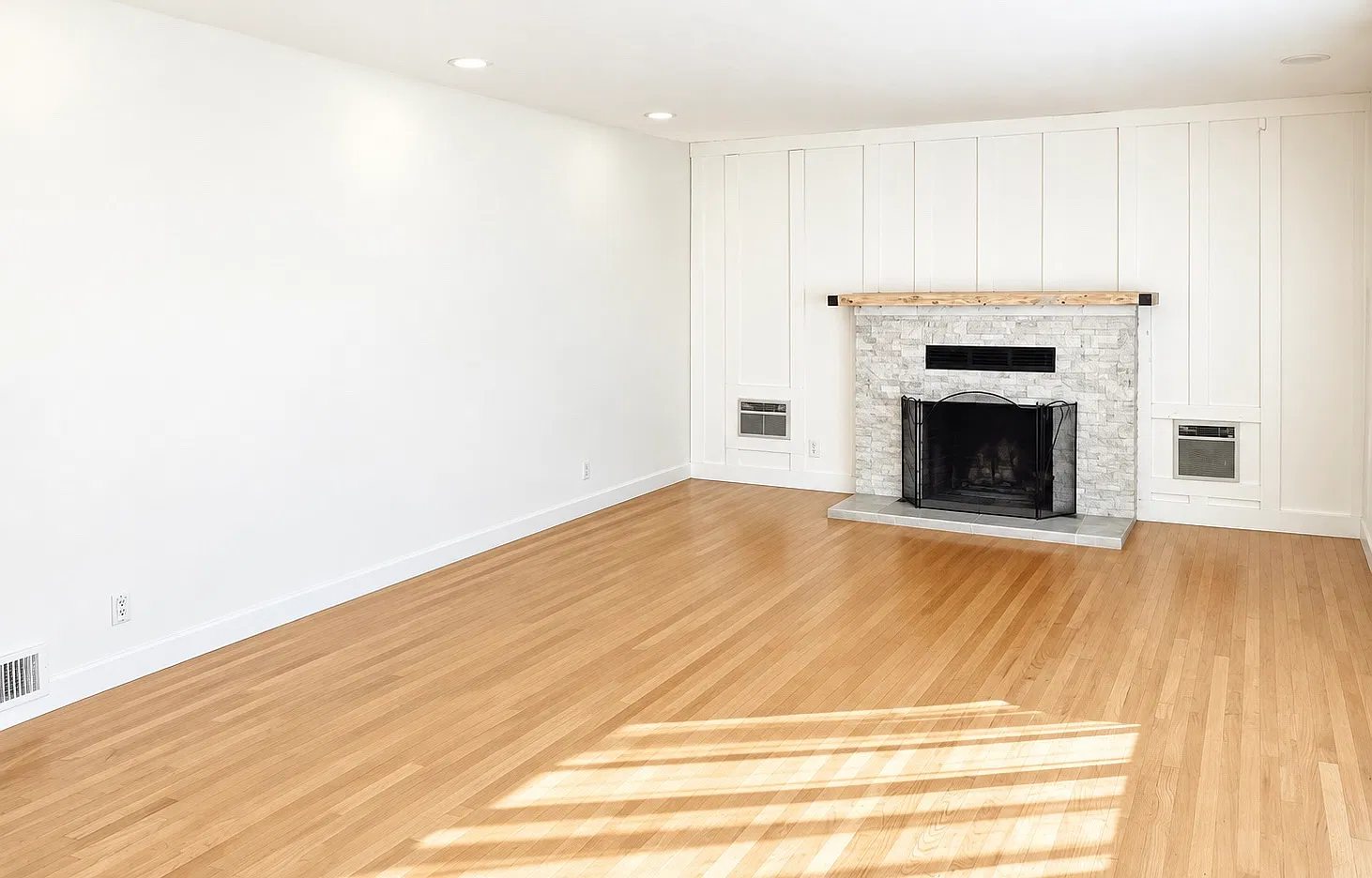 4 bed, 1666 sqft, $7,950 — Photo 3