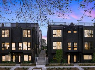 716 A 11th Ave E, Seattle, WA 98102