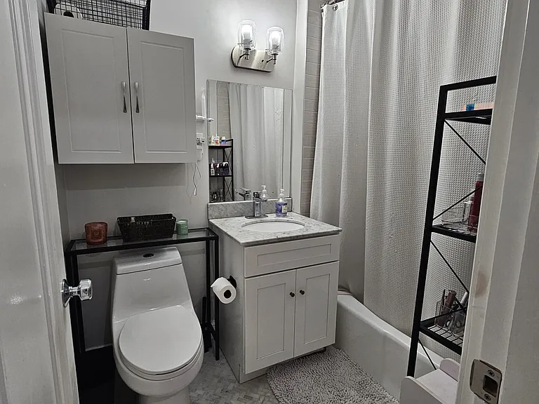 34 E Newton St #1 — Photo 6