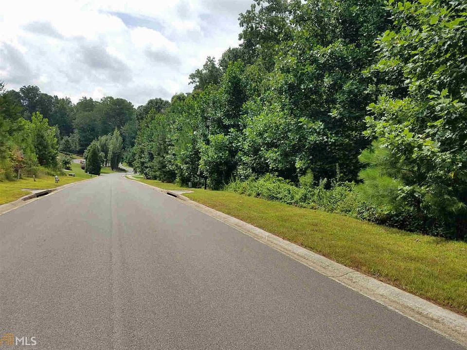 2nd image of 7745 Pleasant Hollow Ln