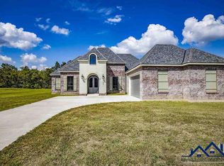 205 Rue Richard, Houma, LA 70359