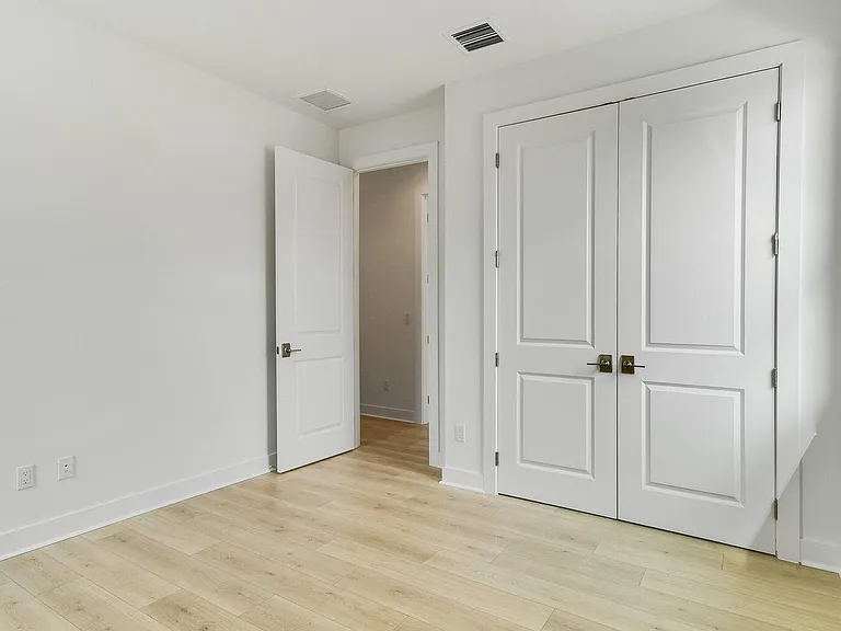 13136 Alton Rd — Photo 10