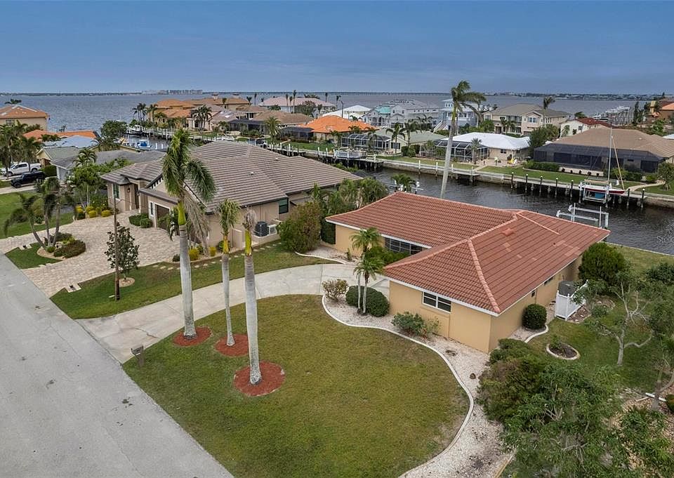 1st image of 30 Ocean Dr