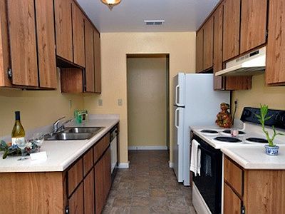 4th image of 29033 Dixon St APT 31