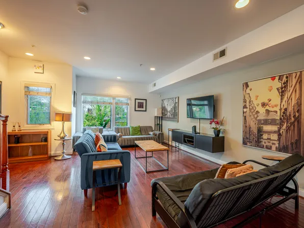 1308 Talbert Ct SE Unit A, Washington, DC 20020