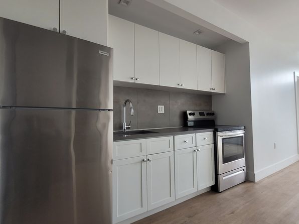 2510 Bedford Ave #7A