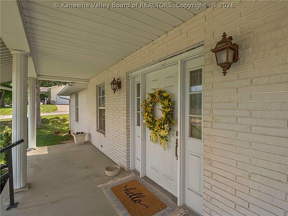 3rd image of 134 Scott Depot Rd