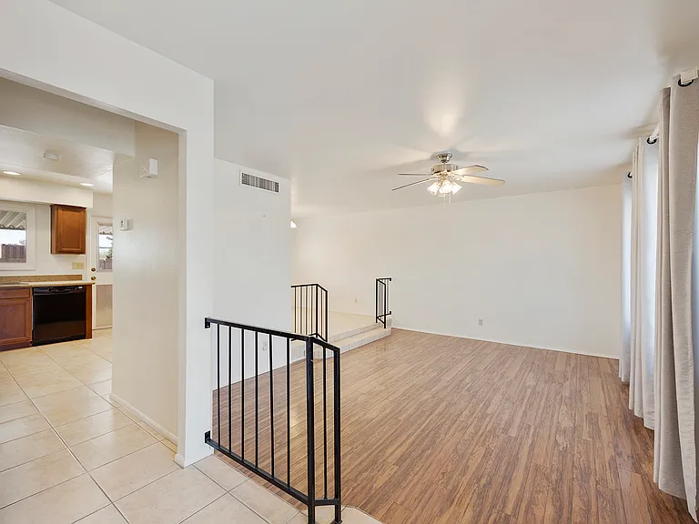 8743 E Berridge Ln — Photo 8