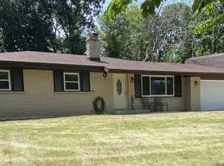 N82W22398 Mary Ann Ct, Lisbon, WI
