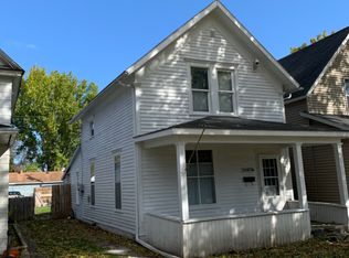 710 N 5th St, Grand Forks, ND 58203