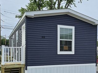 46 Shamrock Dr, Lackawanna, NY 14218