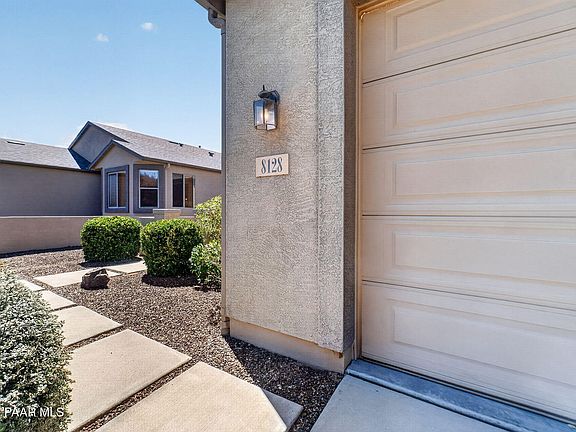 3rd image of 8128 N Command Point Dr