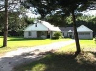 4356 Brousseau Rd, Ossineke, MI 49766