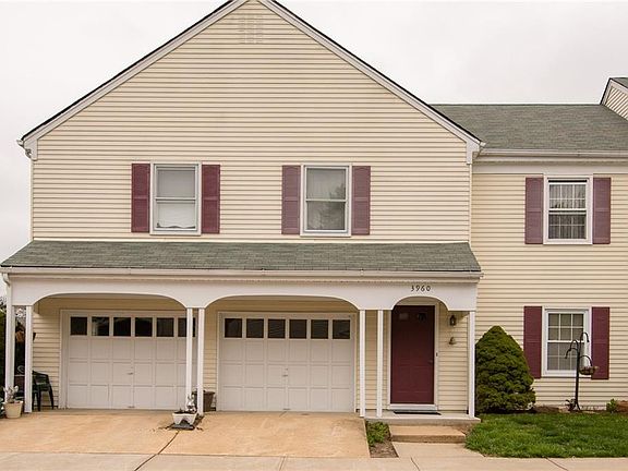 4th image of 396 Newport Way