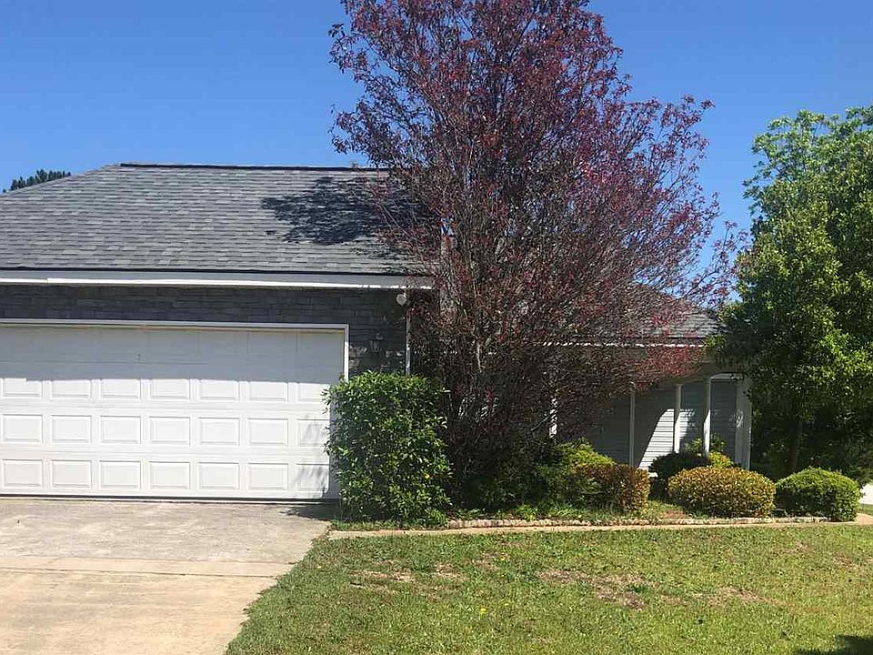2nd image of 100 Windmill Ct