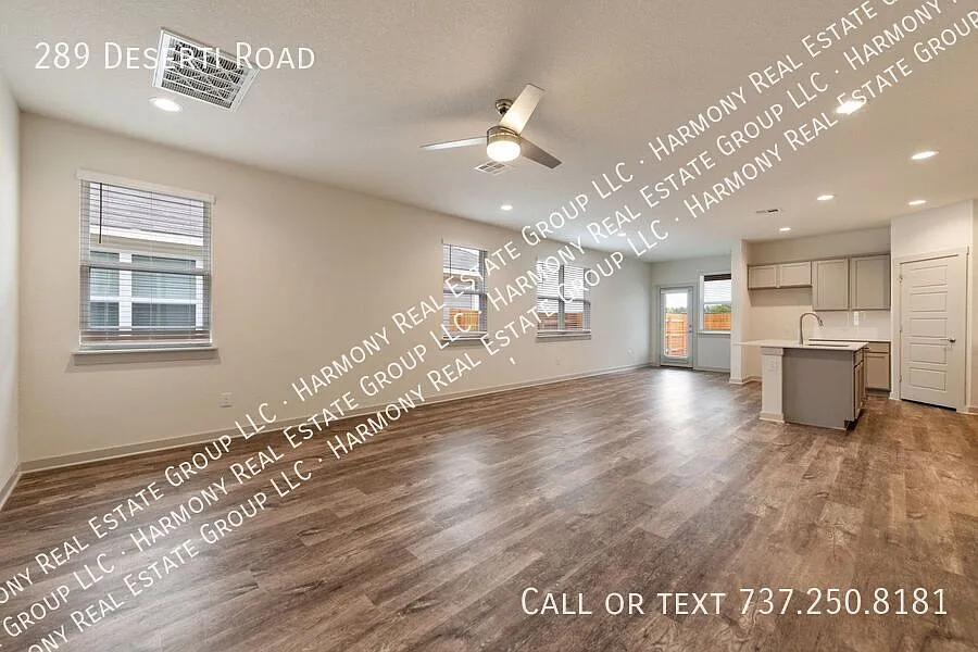 Great Leander location! Spacious home. — Photo 3