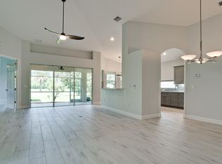 6704 Tailfeather Way, Bradenton, FL 34203