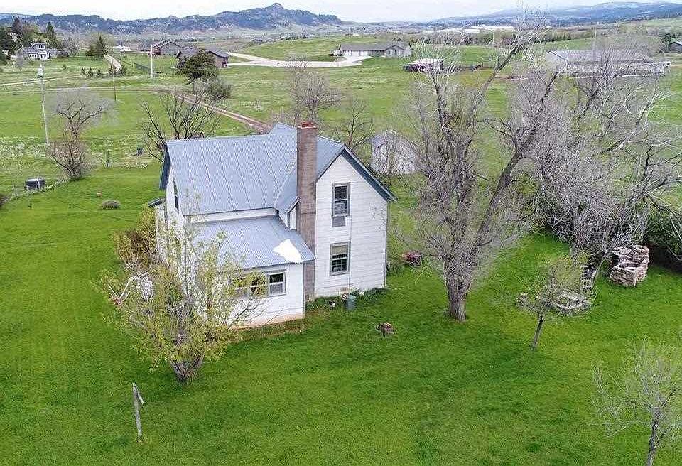 1st image of 2515 Sapphire Ln