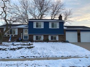 1807 Carol Dr, Piqua, OH