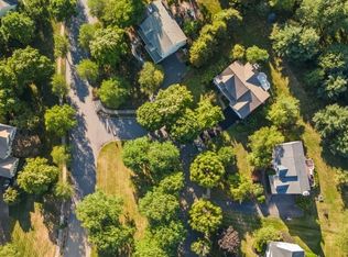 4 Princeville Ct, Skillman, NJ 08558