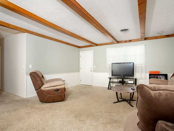 5th image of 7609 Sombrero Dr