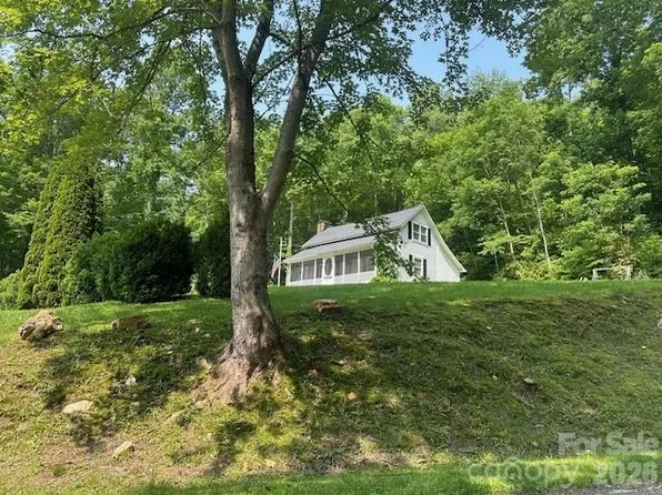 10 Chigger Rdg, Sylva, NC 28779