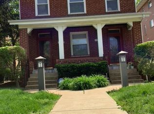 7318 Forsyth Blvd UNIT A, Saint Louis, MO 63105