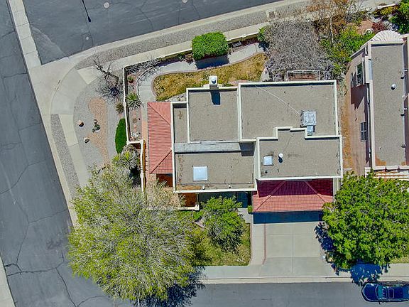 3rd image of 13932 Villa Sandia Pl NE