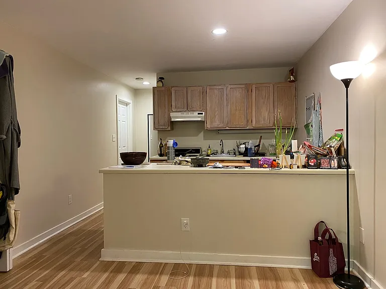 316 Cedarwood Ln #B — Photo 7