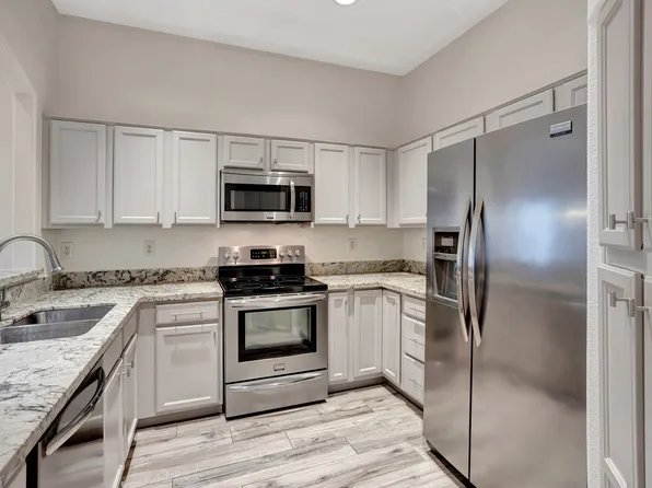 4533 N 22nd St Unit 128, Phoenix, AZ 85016