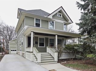 437 S Spring Ave, La Grange, IL 60525