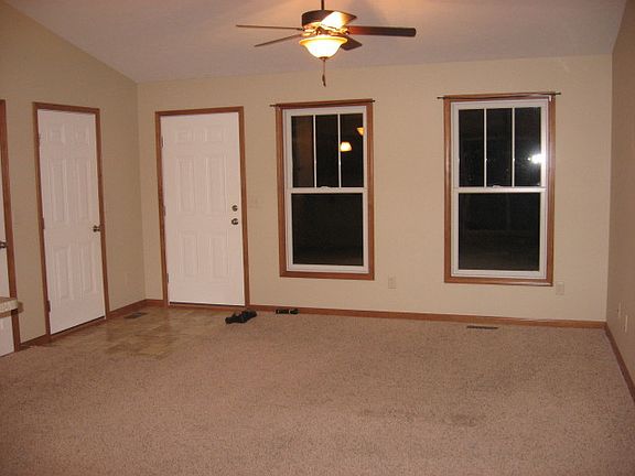4th image of 30185 Holben Woods Ln