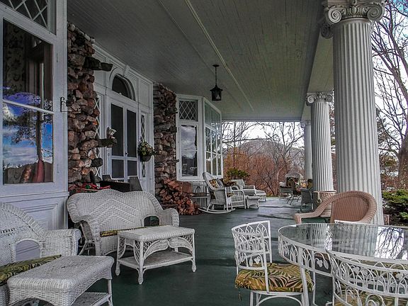 5th image of 9221 Lakeshore Dr