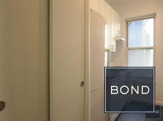 Rented by Bond New York | media 5