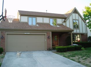 7081 Fitzgerald Rd, Dublin, OH 43017