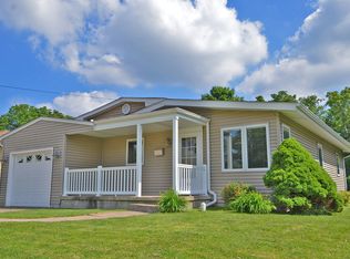 619 W Grant St, Streator, IL 61364